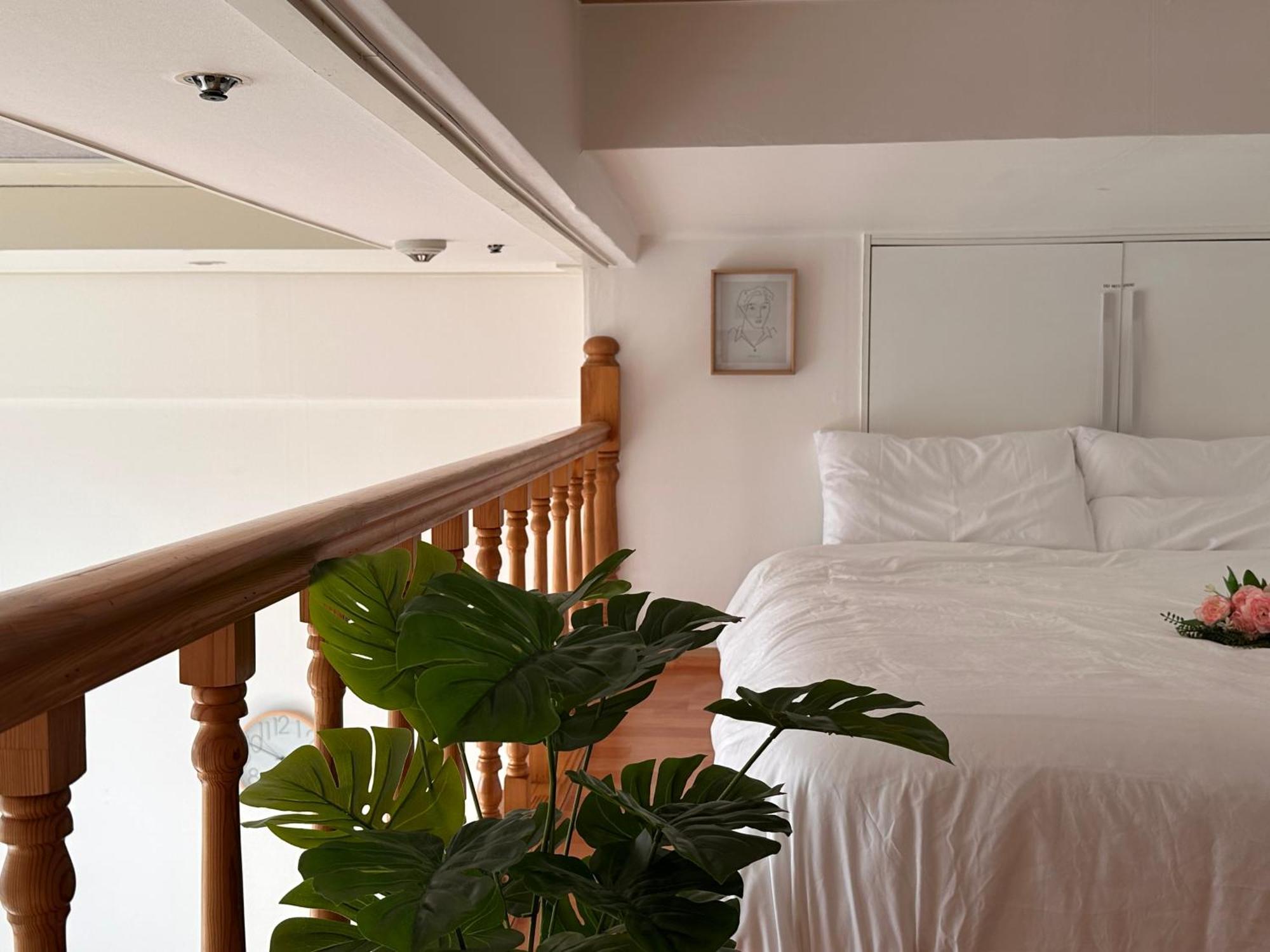 Seoul-Lo Loft Apartment Екстер'єр фото